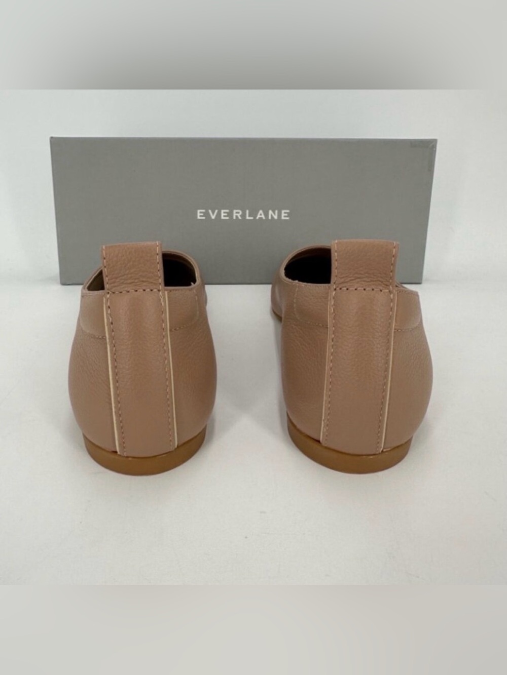 Everlane The Italian Leather Day Glove Flats in Tan-Brown sz 7 Women's euc - Picture 2 of 6